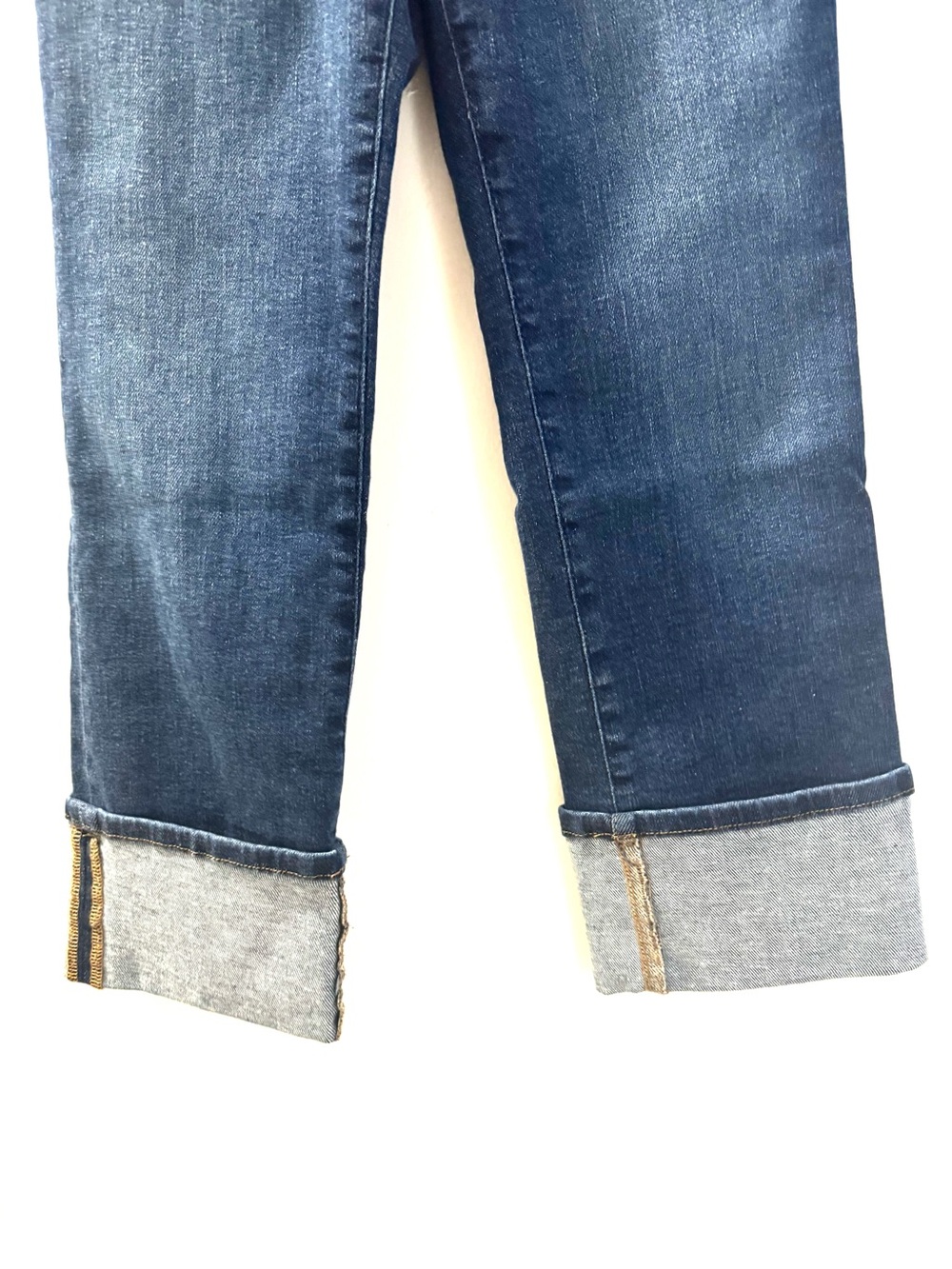 Good American Dark Blue Cuffed Straight Crop Jeans - Picture 4 of 8